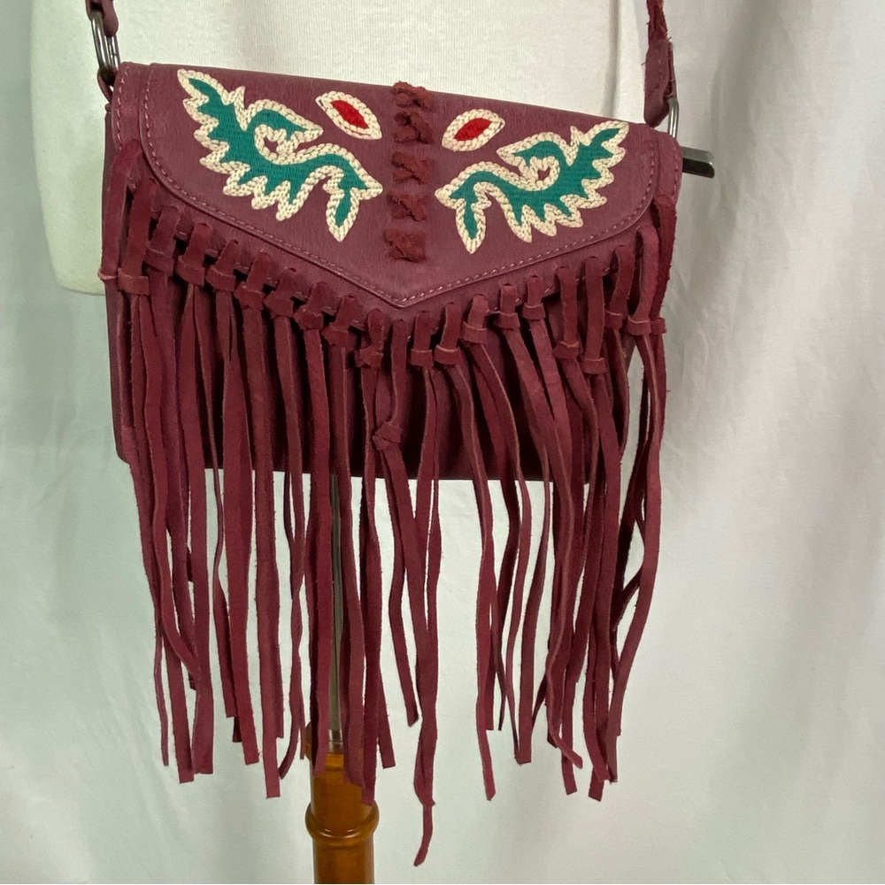 Wrangler by Montana West Fringed Mulberry Embroidered Crossbody Bag